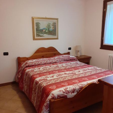 Casa Vacanze Emilio Temù エクステリア 写真
