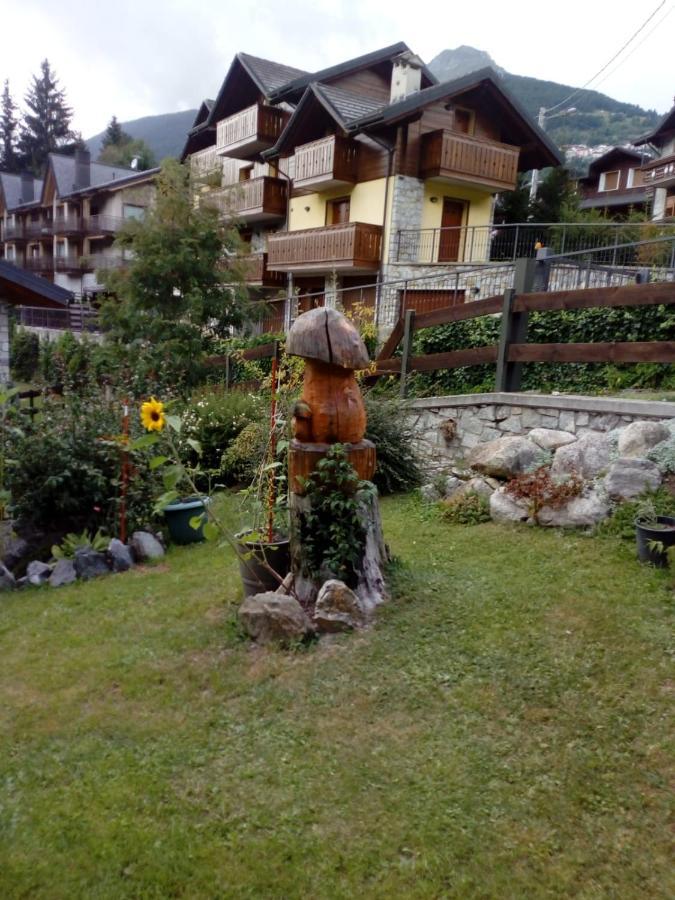 Casa Vacanze Emilio Temù エクステリア 写真